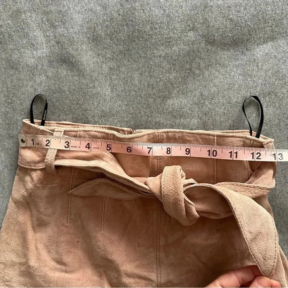 Blank NYC suede mini skirt blush pink size 25 - Picture 9 of 10